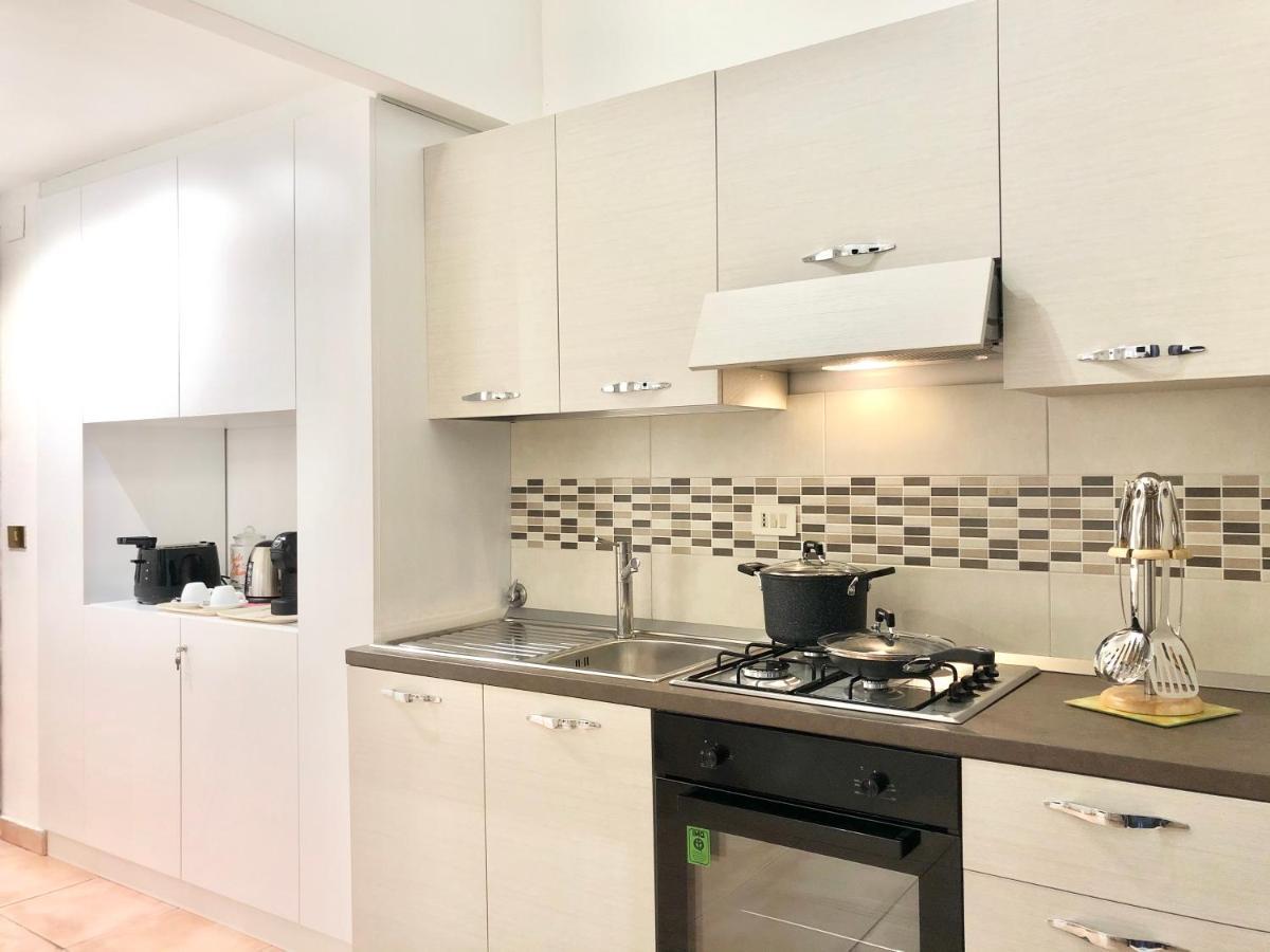 Suite 4 Canti Palermo Exterior foto